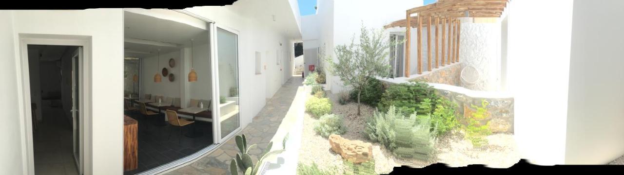Aellia Hotel & Suites Leros Lakkíon 外观 照片
