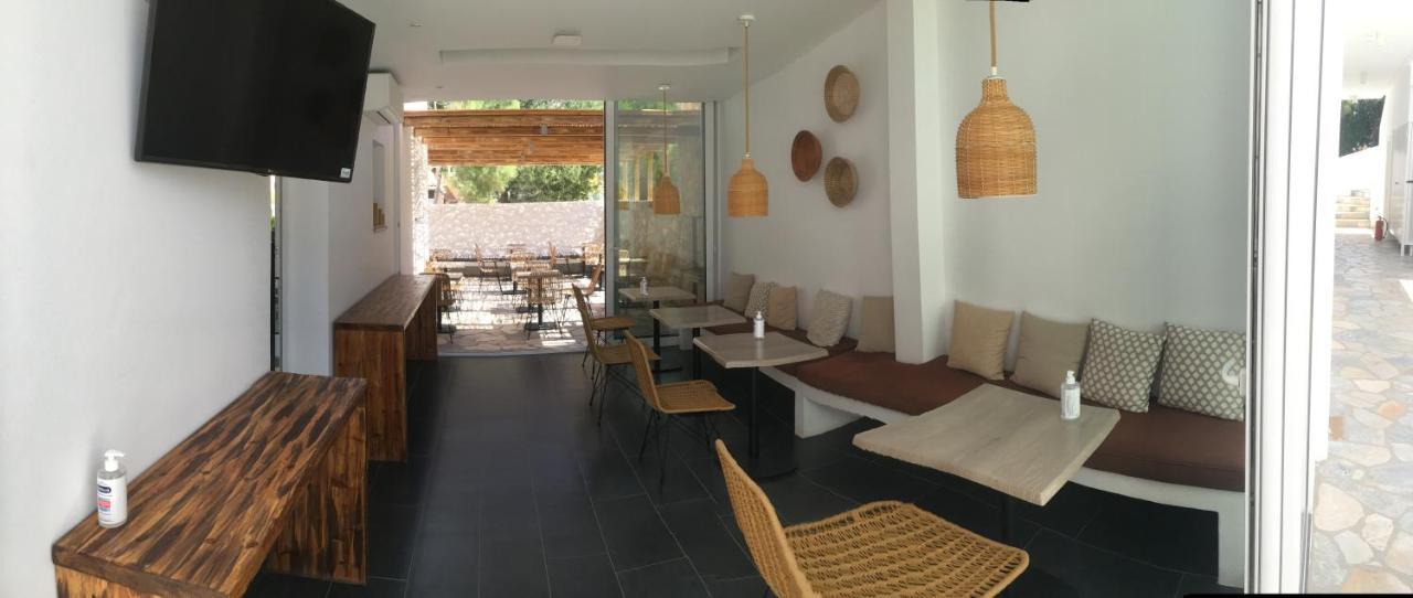 Aellia Hotel & Suites Leros Lakkíon 外观 照片